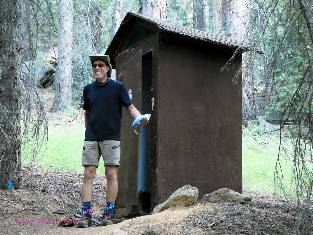 sequoia-2019-toilet3-day2  Bearpaw w.jpg (435099 bytes)